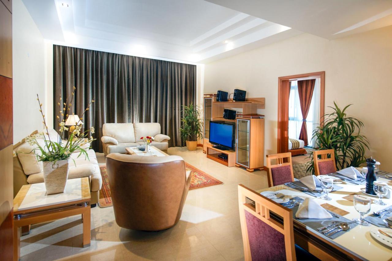 Elite Tower Daire Sanabis Dış mekan fotoğraf